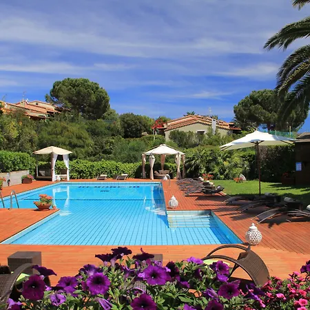 Albaruja Hotel Costa Rei