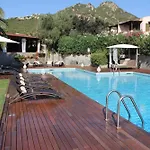 Hotel Albaruja