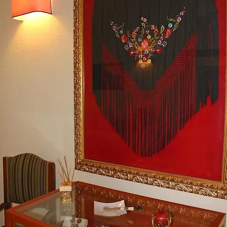 Hotel Albaruja 4*